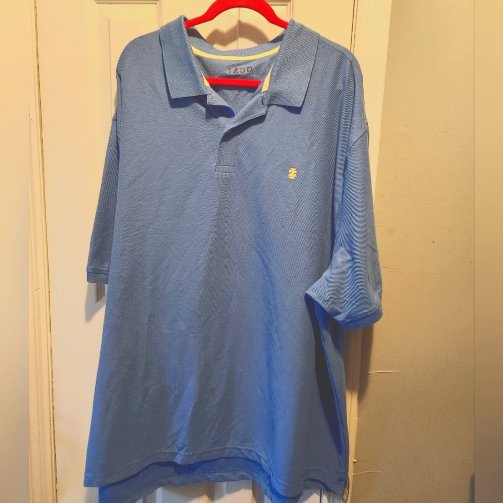 Izod short sleeve polo shirt